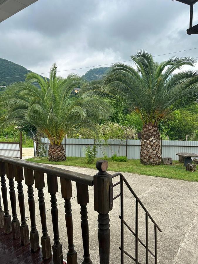 Guesthouse On Topchan 17 New Athos Exterior foto